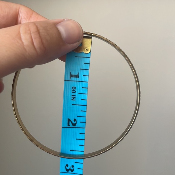 Set of bronze colored bangles - Picture 5 of 5